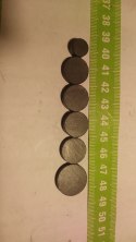 Magnes ferrytowy okrągły płaski fi 15 mm x g 4 mm