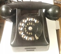 Stary telefon RWT na tarczą czarny Z WOJSKA