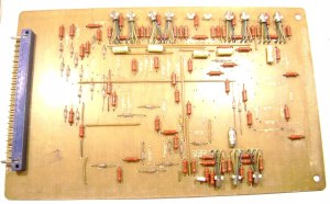 Płytka z częściami elektron. tranzystor germanowy